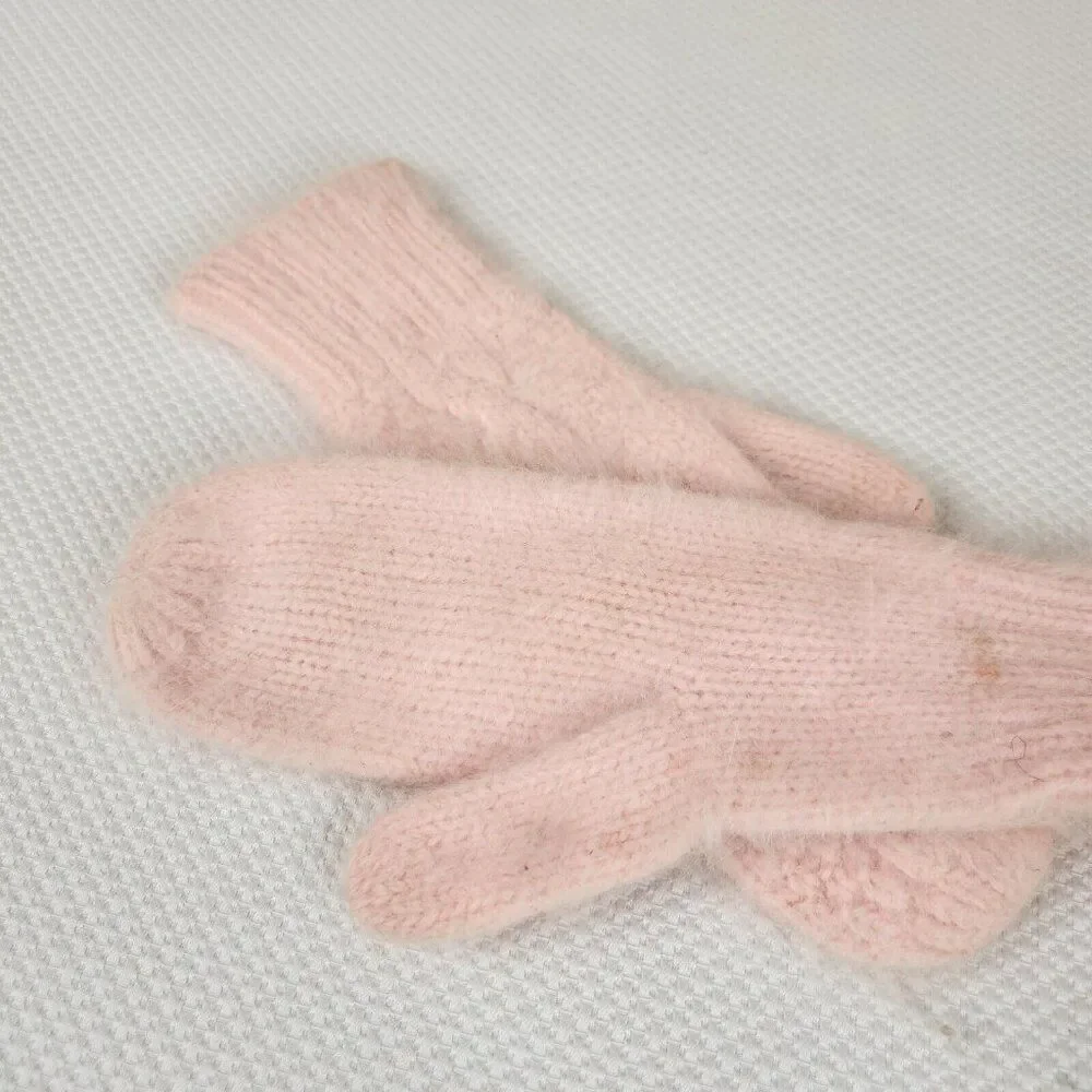 Vintage 80s Soft Fuzzy Angora Fluffy Mittens Pastel Pink Adult Womens